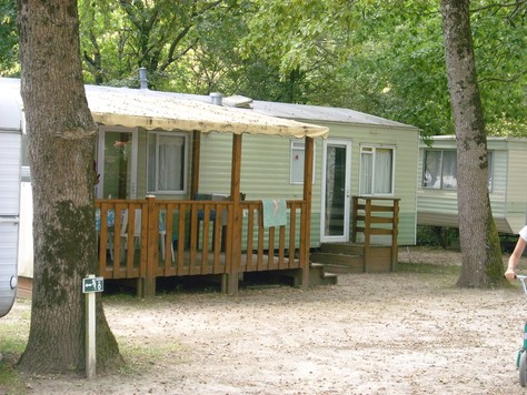You are currently viewing Camping Elim à Saint-Palais-sur-Mer (17)
